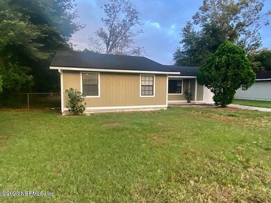 5761 Ricker Rd, Jacksonville, FL 32244 - photo 3