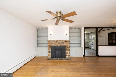 6307 Barnett Ave, Sykesville, MD 21784 - photo 7