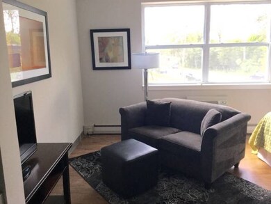 720 Crescent St, Wheaton, IL 60187 - photo 7