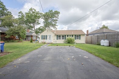 43 King Philip Rd, Norton, MA 02766 - photo 3