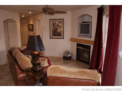 1808 Fox Bay Dr unit B303, Heber City, UT 84032 - photo 5