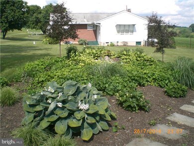 72 Wilcox Rd, Boyertown, PA 19512 - photo 5