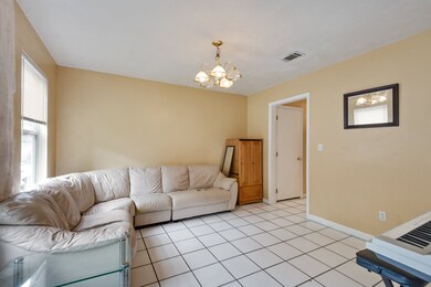 1204 Francisco Dr, Tallahassee, FL 32304 - photo 3