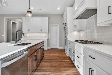 14198 S Pickering St, Olathe, KS 66061 - photo 7