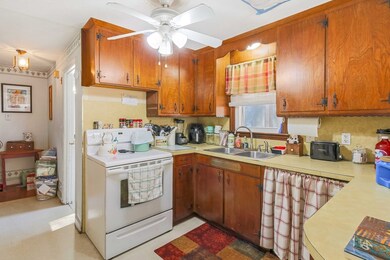 400 River Rd, Hudson, MA 01749 - photo 4