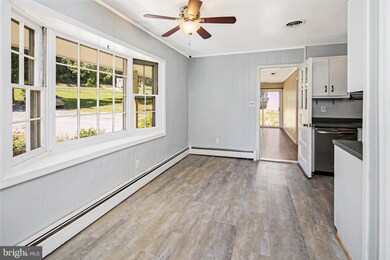 2949 Green Valley Rd, Ijamsville, MD 21754 - photo 4