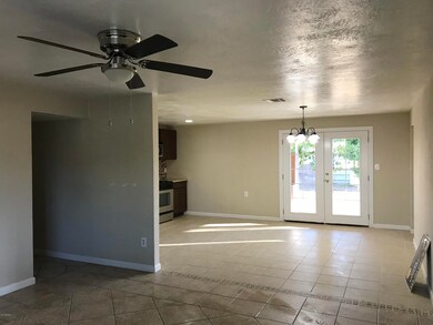 6001 W Hubbell St kitchen alt view