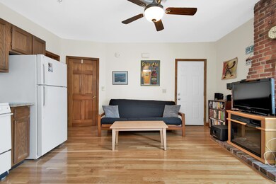 199 Spring St Unit 4 Portland-large-006-