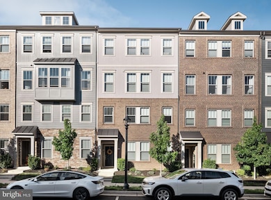 1120 Madeira Terrace SE, Leesburg, VA 20175 - photo 2