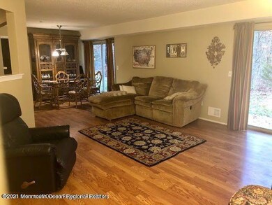 306 Schley Ave unit 6, Toms River, NJ 08755 - photo 6