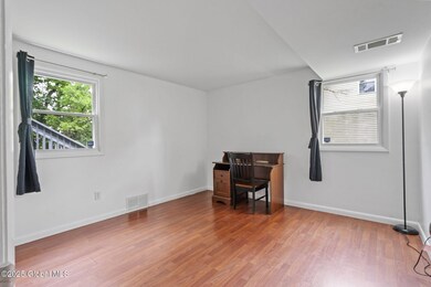 14-web-or-mls-17-pawling-st