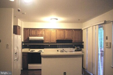 15825 Erwin Ct, Bowie, MD 20716 - photo 2