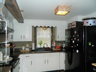 95 Duval Rd, Sutton, MA 01590 - photo 3