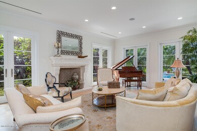 Living Room2