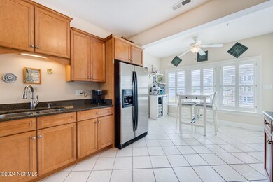 05-417 Captains Cove - Kitchen-2