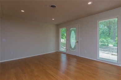 14863 Dogwood Ln, Bella Vista, AR 72715 - photo 2