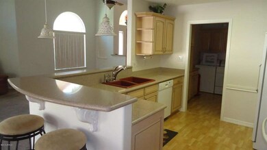 7 Kitchen 1