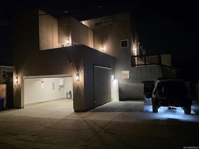 2114 Felspar St, San Diego, CA 92109 - photo 4