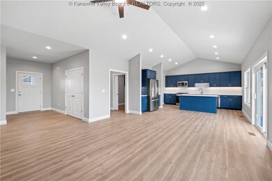 90 Lenore Cir, Fraziers Bottom, WV 25082 - photo 5