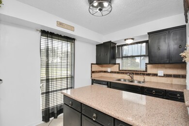 2425 County Road 155, Alvin, TX 77511 - photo 6