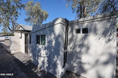 2721 E Willetta St unit B, Phoenix, AZ 85008 - photo 2