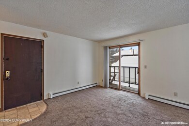 907 W 27th Ave unit 1, Anchorage, AK 99503 - photo 2