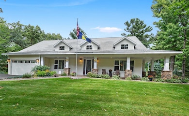 8916 N Shore Dr, Amherst Junction, WI 54407 - photo 2