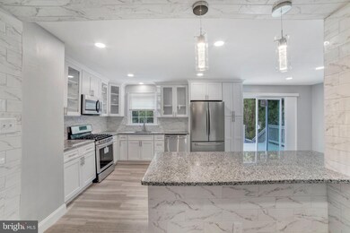 302 Lakeshore Dr, Marlton, NJ 08053 - photo 7