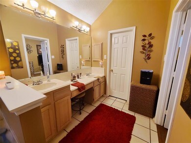 6406 Debbie Cir, Rowlett, TX 75089 - photo 6