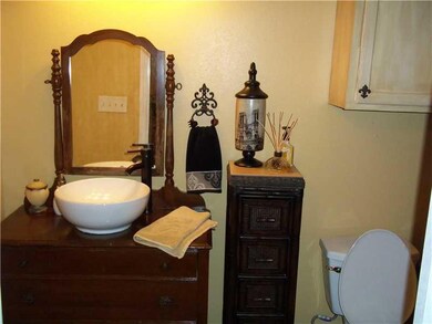 Master Bath/Spa.