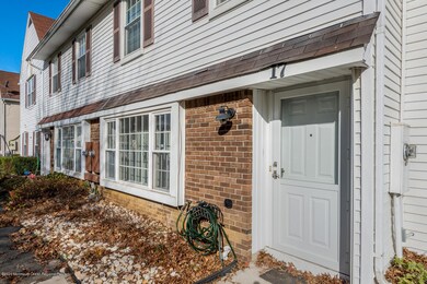 17 Fieldcrest Way Hazlet NJ-large-003-00