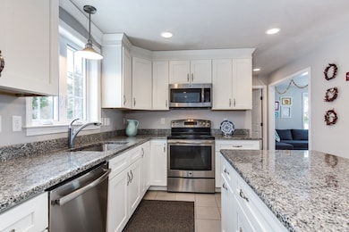 16 Grizzly Dr, Rutland, MA 01543 - photo 4