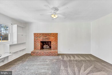 22003 Park Dr, California, MD 20619 - photo 5