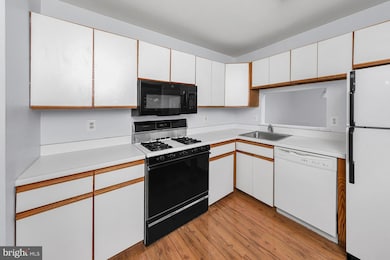 2002 Tanglewood Ct unit 2002, Sewell, NJ 08080 - photo 7