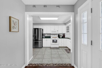 5307 Clarendon Rd, Jacksonville, FL 32205 - photo 5