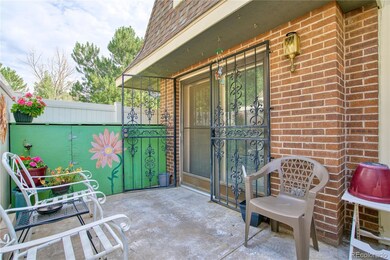 15503 E Wyoming Dr unit D, Aurora, CO 80017 - photo 4