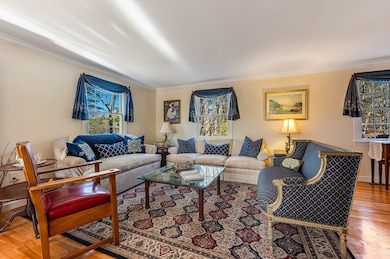 39 Rolling Ln, Dover, MA 02030 - photo 3