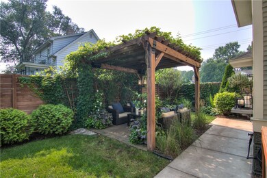 1704 Birch St, Eau Claire, WI 54703 - photo 5