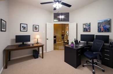 31619 Forest Oak Park Ct, Conroe, TX 77385 - photo 2