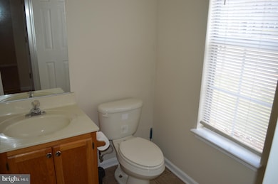 569 Cromwell Ct, Culpeper, VA 22701 - photo 3