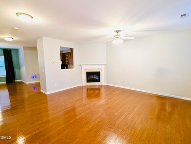 711 Keystone Park Dr unit 36, Morrisville, NC 27560 - photo 2