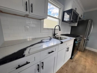 8a Avenue A unit 108, Keansburg, NJ 07734 - photo 4