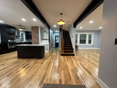 127 Lambert Ave, Meriden, CT 06451 - photo 4