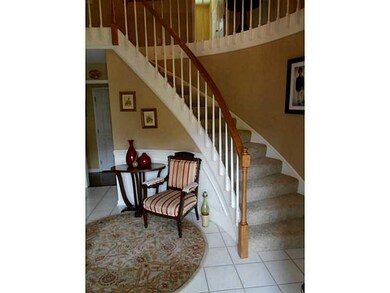 Entry/Foyer.