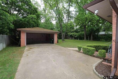 2120 2120 Belmont, Tyler, TX 75701 - photo 2