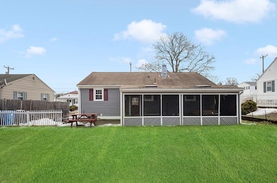 114 Mcgirr St, Cumberland, RI 02864 - photo 5