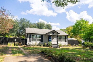 217 Burk St, Nacogdoches, TX 75964 - photo 2