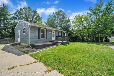 225 W Claremore Dr, Lansing, MI 48911 - photo 4