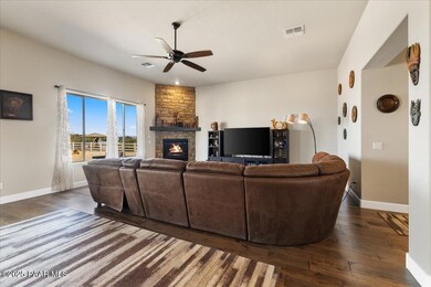 1482 W Anne Marie Dr, Chino Valley, AZ 86323 - photo 6