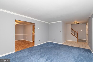 9839 Hickoryhurst Dr, Nottingham, MD 21236 - photo 5